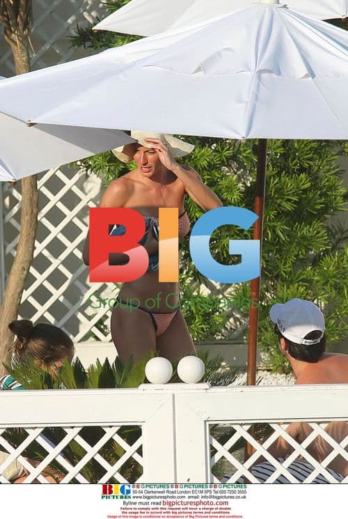 Gisele Bundchen Relaxes on Hotel Terrace in Brazil