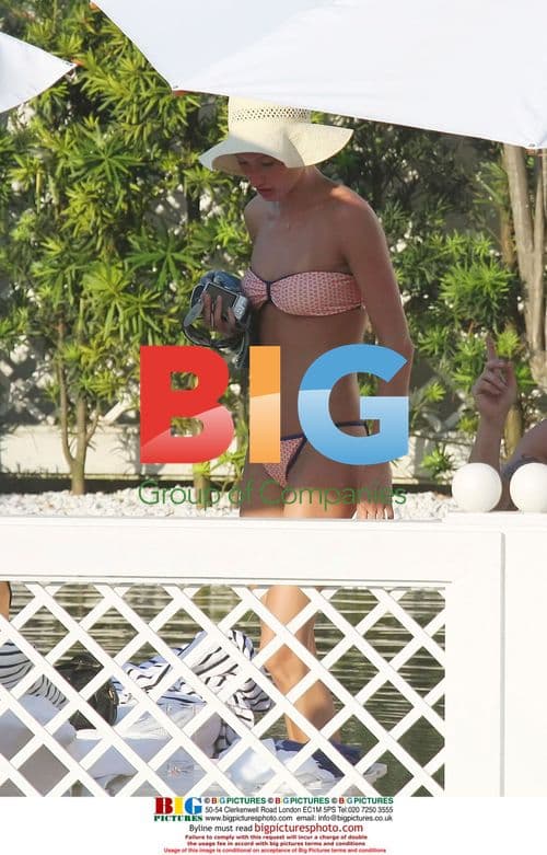 Gisele Bundchen on Hotel Terrace in Rio