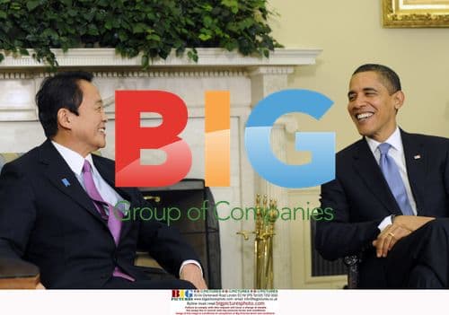 Obama Meets with Japanese PM Aso in Oval Office