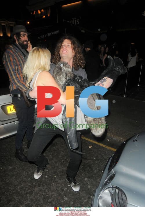 The Killers Members Enjoy Boujis Nightclub