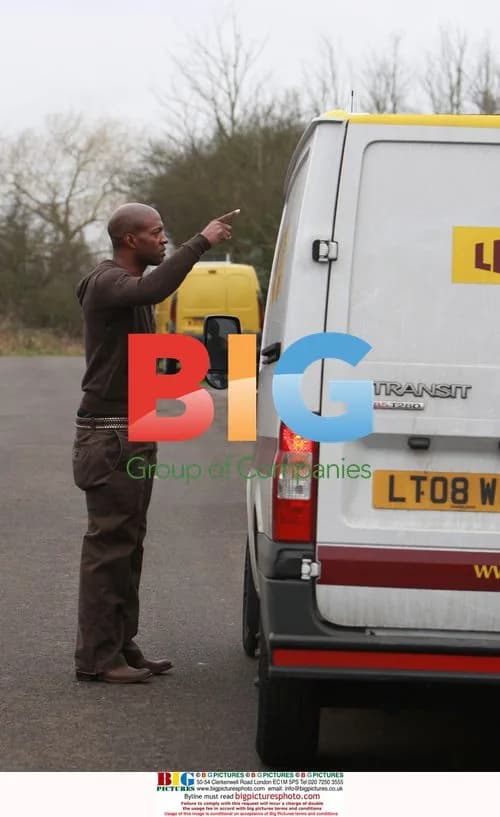 Jade Goody's medical staff arrives