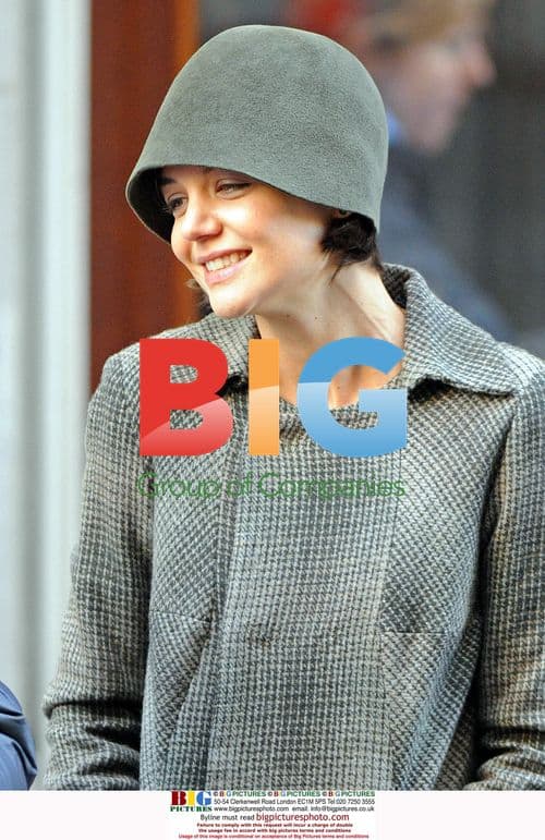 Katie Holmes filming 'The Extra Man' in NYC