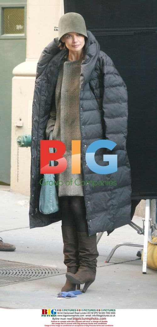 Actress KATIE HOLMES films 'The Extra Man'