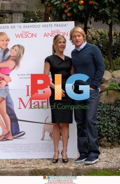 Jennifer Aniston and Owen Wilson at "Marley & Me" photocall
