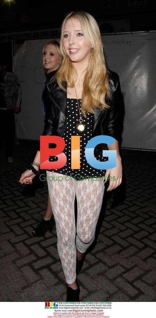 BB Twins Amanda and Sam at Snickers Tour Launch