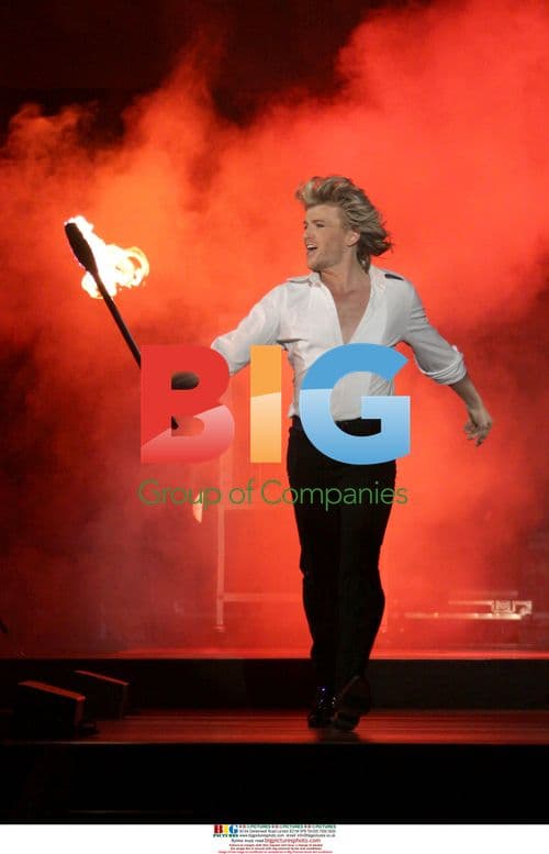 Hans Klok Performs at LEA Awards 2009