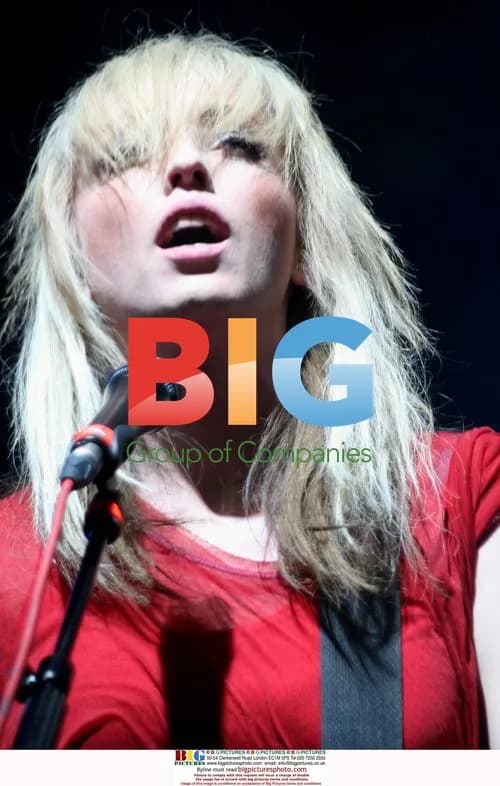 Ting Tings perform at sold-out Manchester Apollo