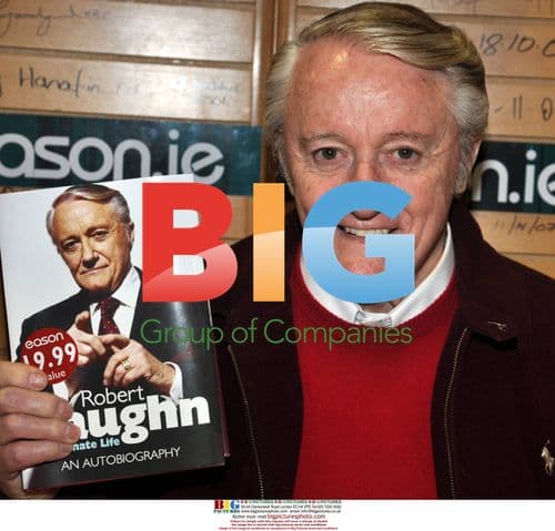 Robert Vaughn signs autobiography in Dublin
