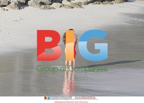 Kelly Brook and Danny Cipriani Beach Retreat