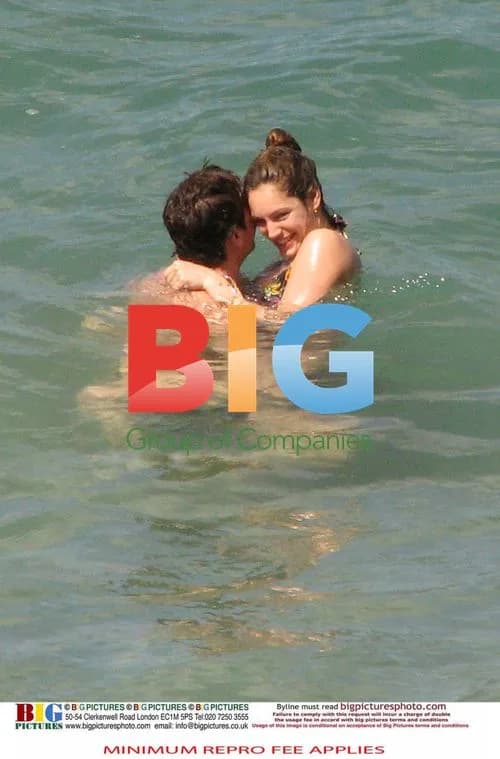 Kelly Brook and Danny Cipriani on Caribbean vacation