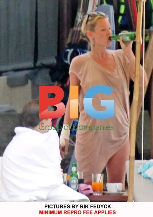 Kate Moss and Jamie Hince on Thai Vacation