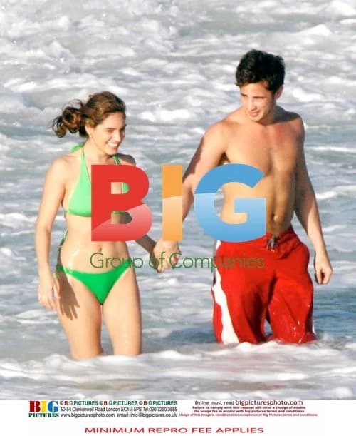 Kelly Brook and Danny Cipriani at Caribbean beach