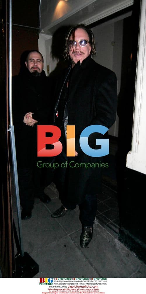 Mickey Rouke Leaving Club in London