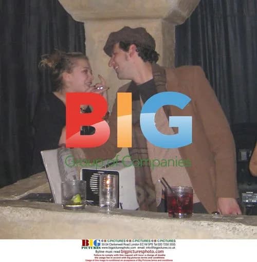 Olsen Twins Dancing and Smoking