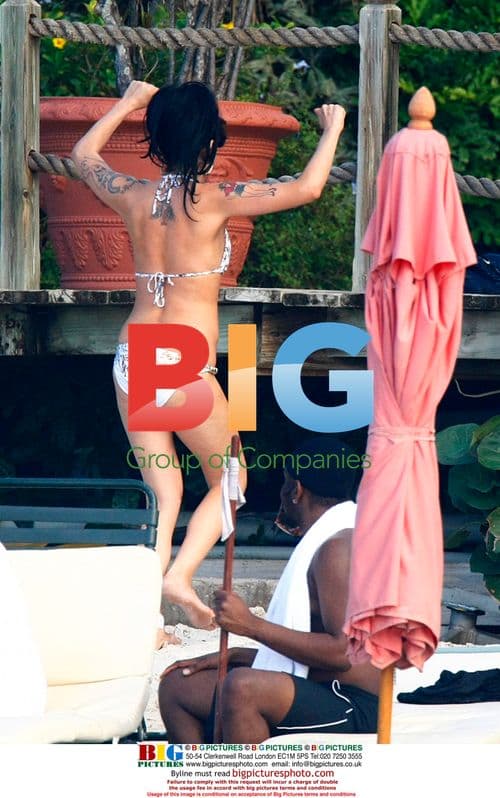 Amy Winehouse and Blake Wood on Caribbean Beach