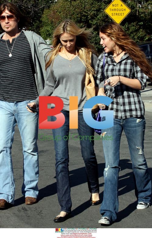 Miley Cyrus at Church with Family and Boyfriend