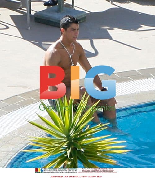 Exclusive Picture of Celebrity Outing