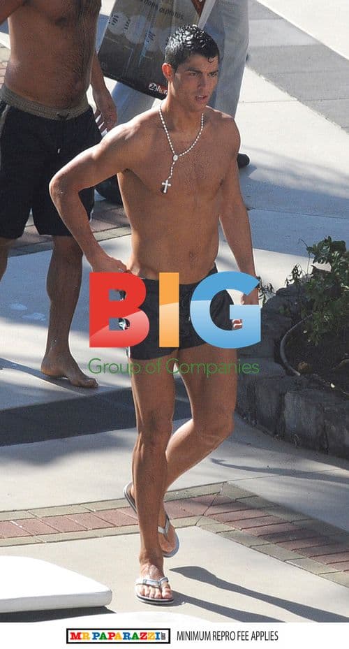 Cristiano Ronaldo Relaxes with Family in Madeira