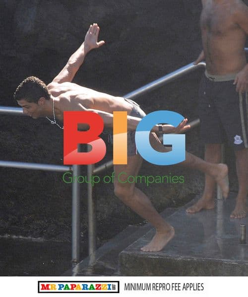 Cristiano Ronaldo Relaxes on New Year's Break