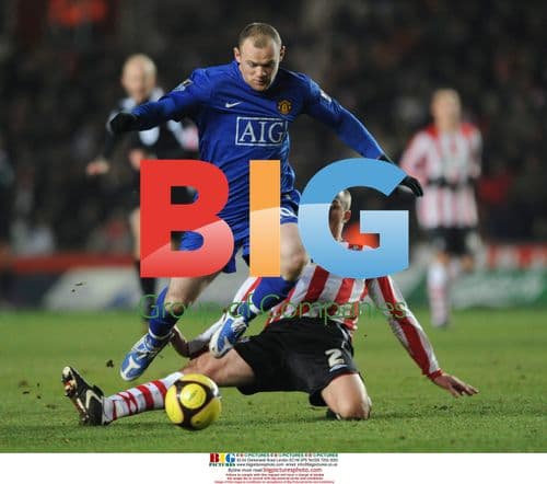 Wayne Rooney evades tackle of Chris Perry