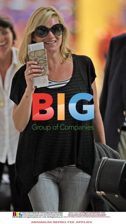 Kate Moss and Jamie Hince Depart Phuket