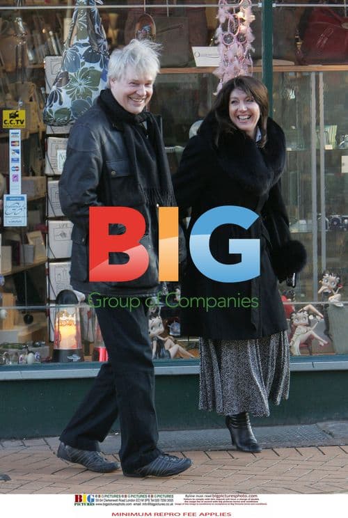 Jane McDonald and Ed Rothe Shopping