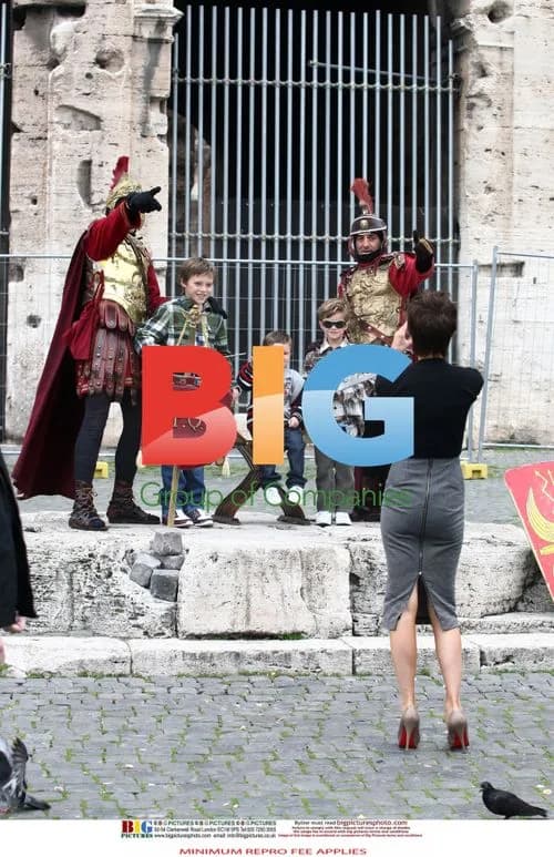 Victoria Beckham visits Colosseum in Italy