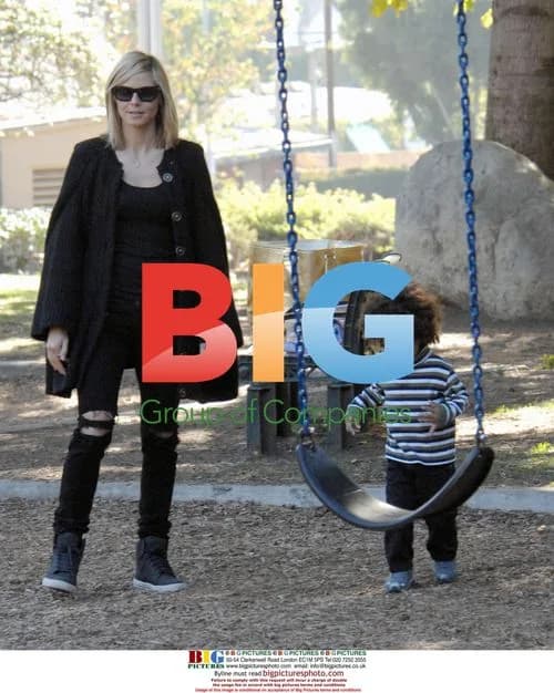 Heidi Klum and Seal with children