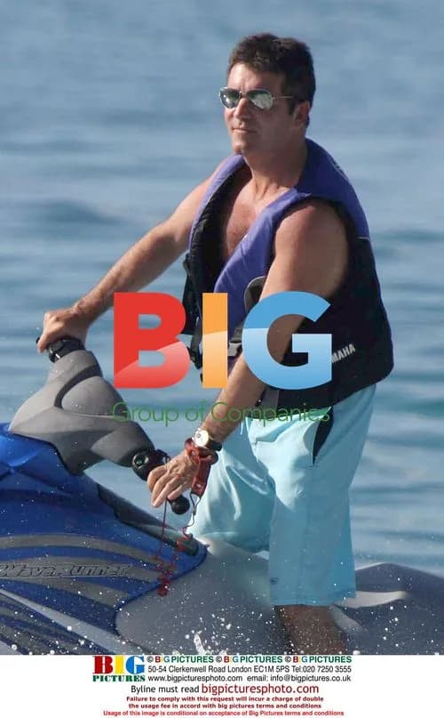 Simon Cowell Goes Jet Skiing