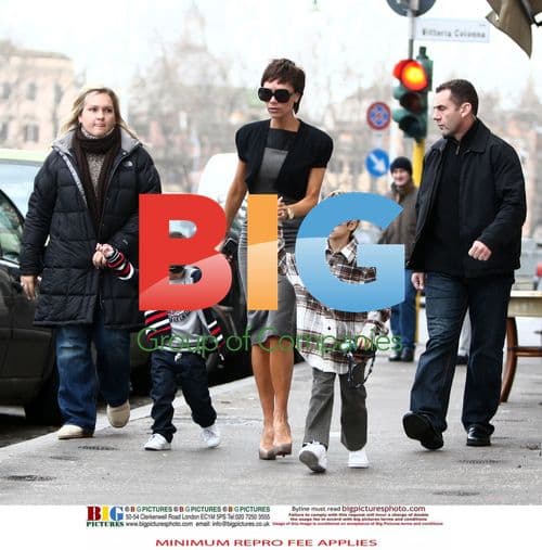 Victoria Beckham at Colosseum with kids