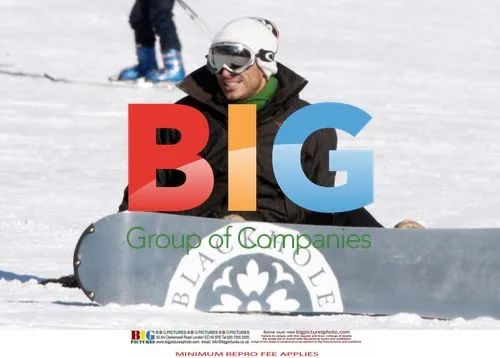 Kylie Minogue and Andres Velencoso in Alpes Ski Resort