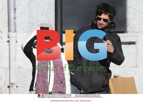 Kylie Minogue and Boyfriend in Alpes Ski Resort
