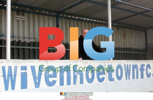 Julian Dicks Takes Over as Wivenhoe Town FC Manager