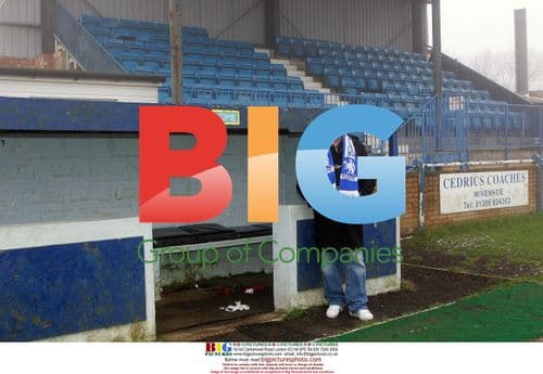 Julian Dicks takes over as Wivenhoe Town FC manager