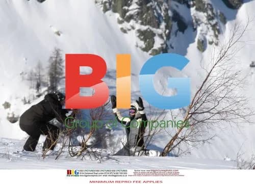 Kylie Minogue with new boyfriend in French Alps