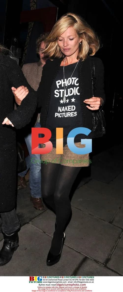 Kate Moss Leaves with New Ring