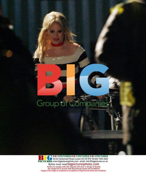 Duffy Shoots Diet Coke Commercial