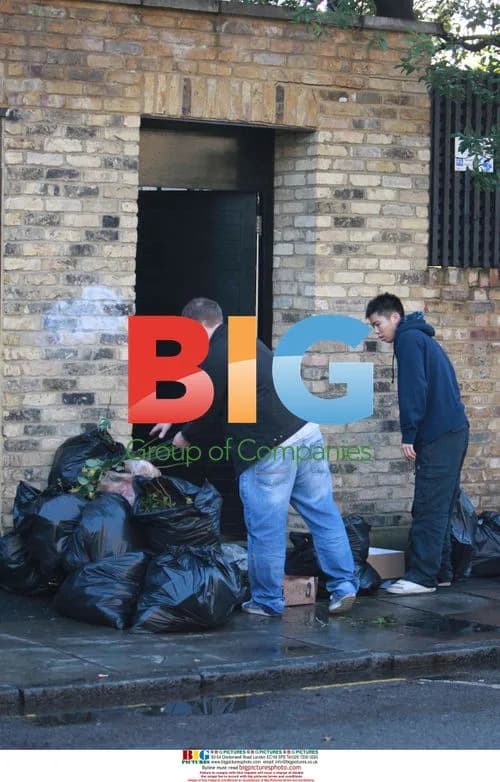Kate Moss's birthday party clear up