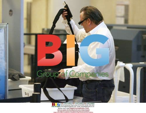 Ray Winstone at LAX before flight to London