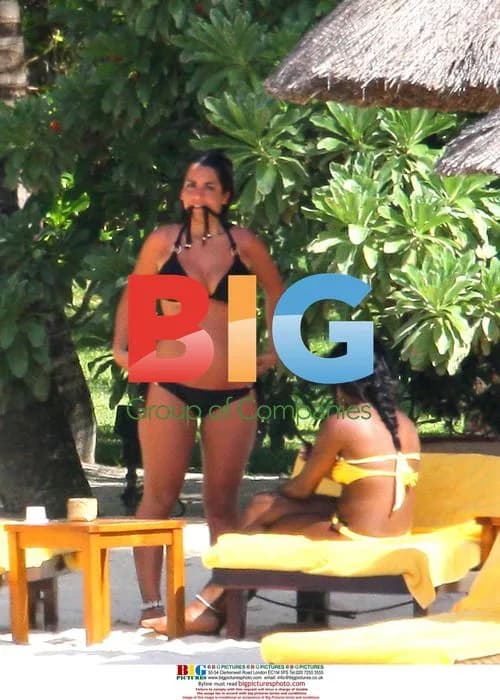 Alexandra Burke and Ruth Lorenzo vacation in Mauritius