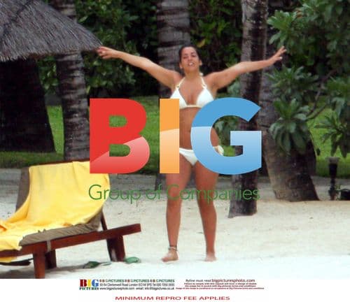 Alexandra Burke and Ruth Lorenzo Vacation in Caribbean