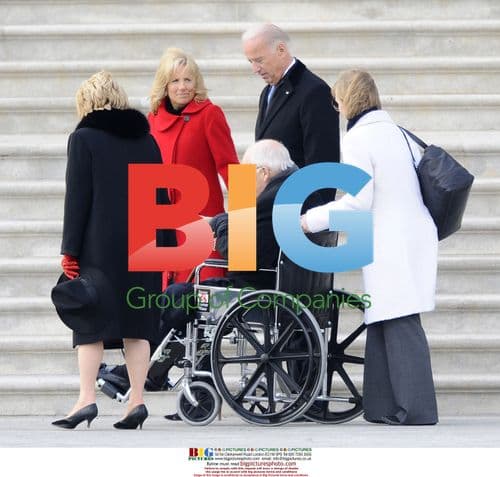 Obamas attend inauguration with Cheneys