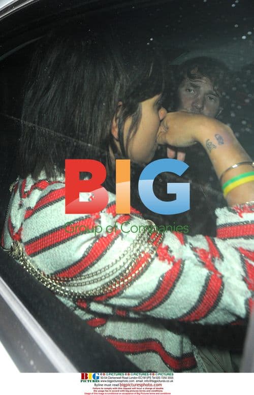 Lily Allen leaves the Ivy Club