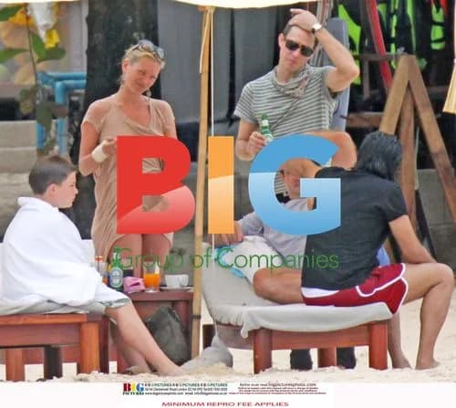 Kate Moss and Jamie Hince on Thailand Vacation