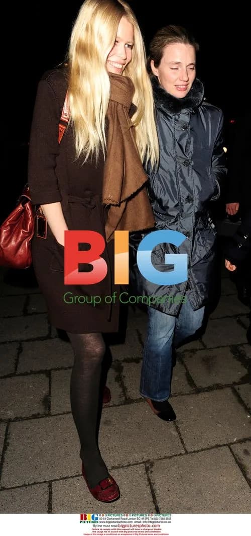 Claudia Schiffer leaving Sake No Hana Restaurant