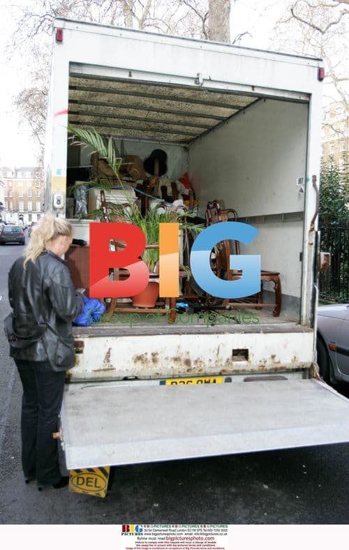 Kelly Brooks friend Suzy Amy moves to new home