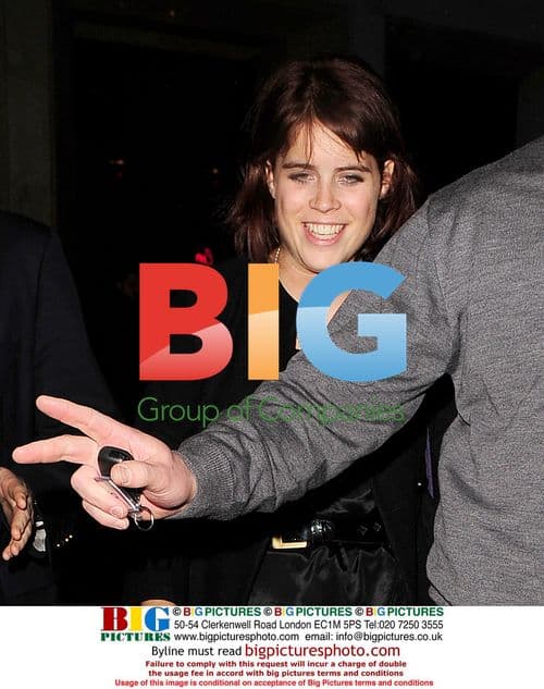 Princesses Beatrice and Eugenie Enjoy Club Night