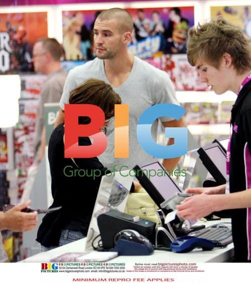 Dannii Minogue and Kris Smith at Games Store