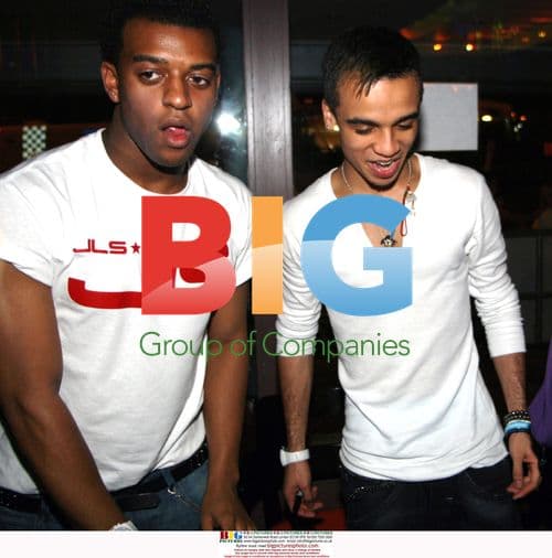 JLS Performers Meet Fans at Chicago Rock Cafe
