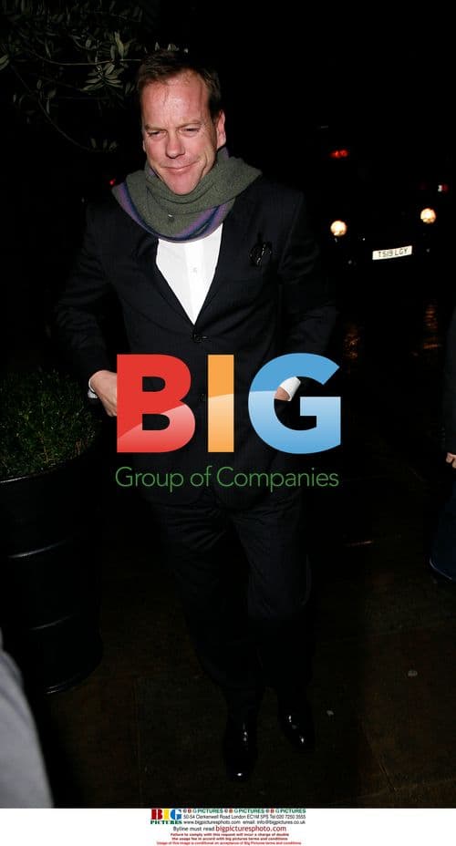 Kiefer Sutherland arrives at hotel after night out